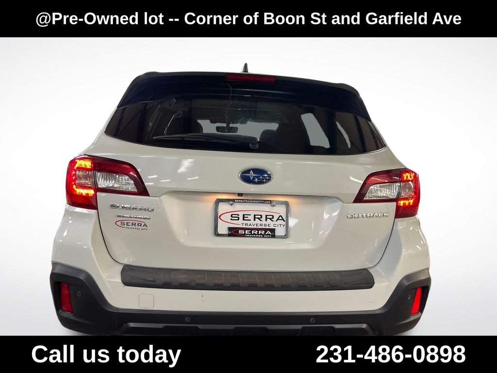 Used 2019 White Subaru 2.5i image 4