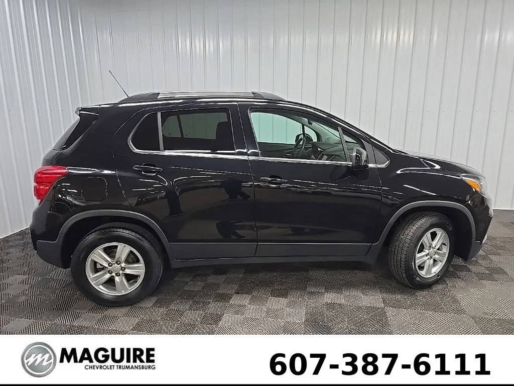 Used 2020 Chevrolet Trax LT with VIN 3GNCJPSB3LL233225 for sale in Trumansburg, NY