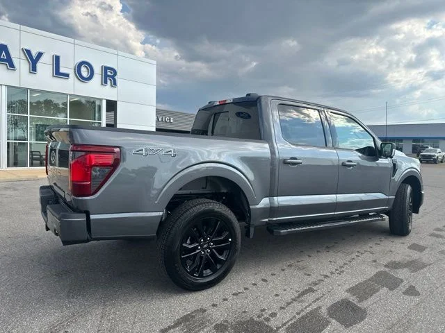 New 2026 Carbonized Gray Metallic Ford XLT image 20