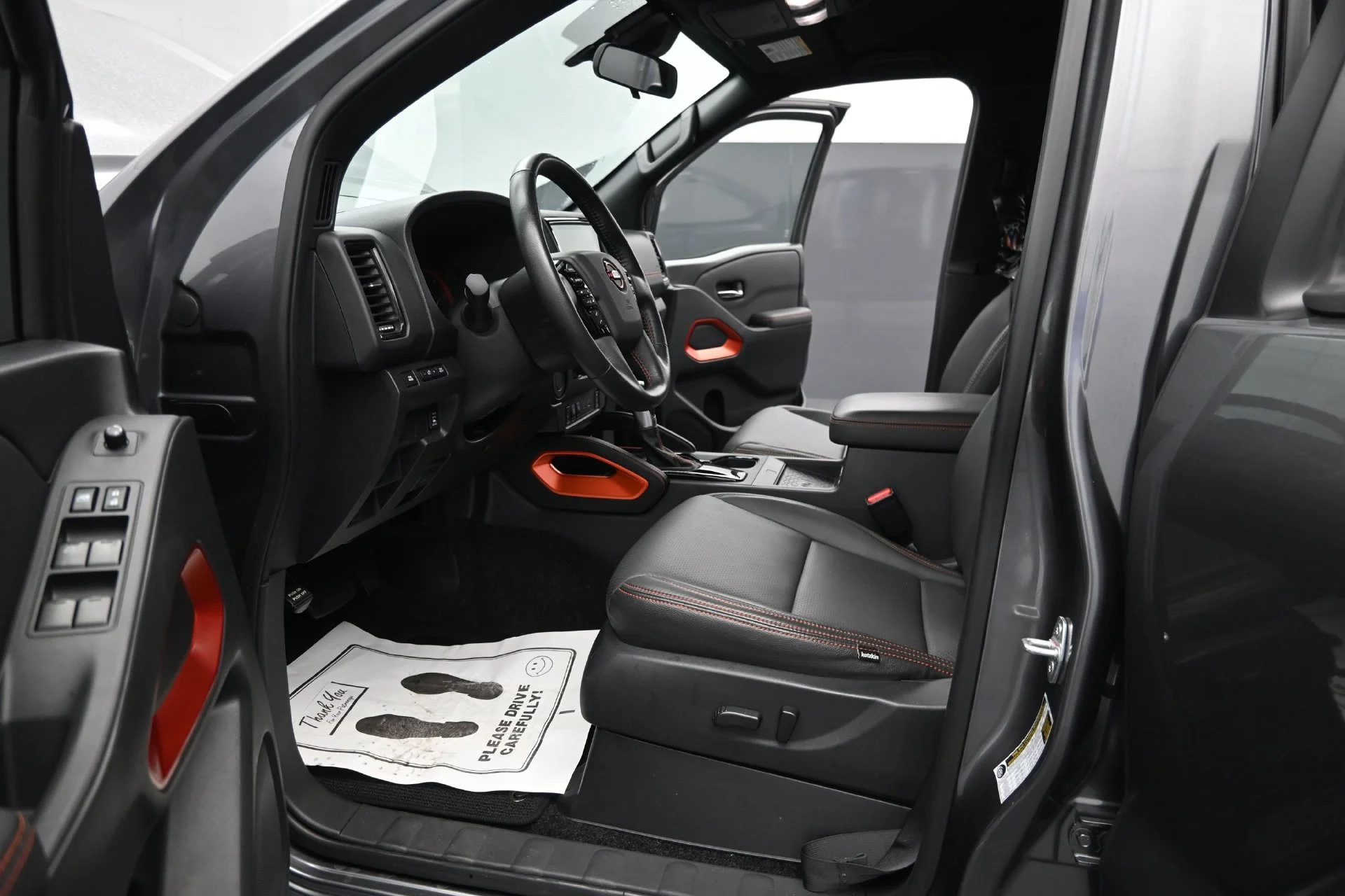 Used 2024 Gray Nissan PRO-X image 15