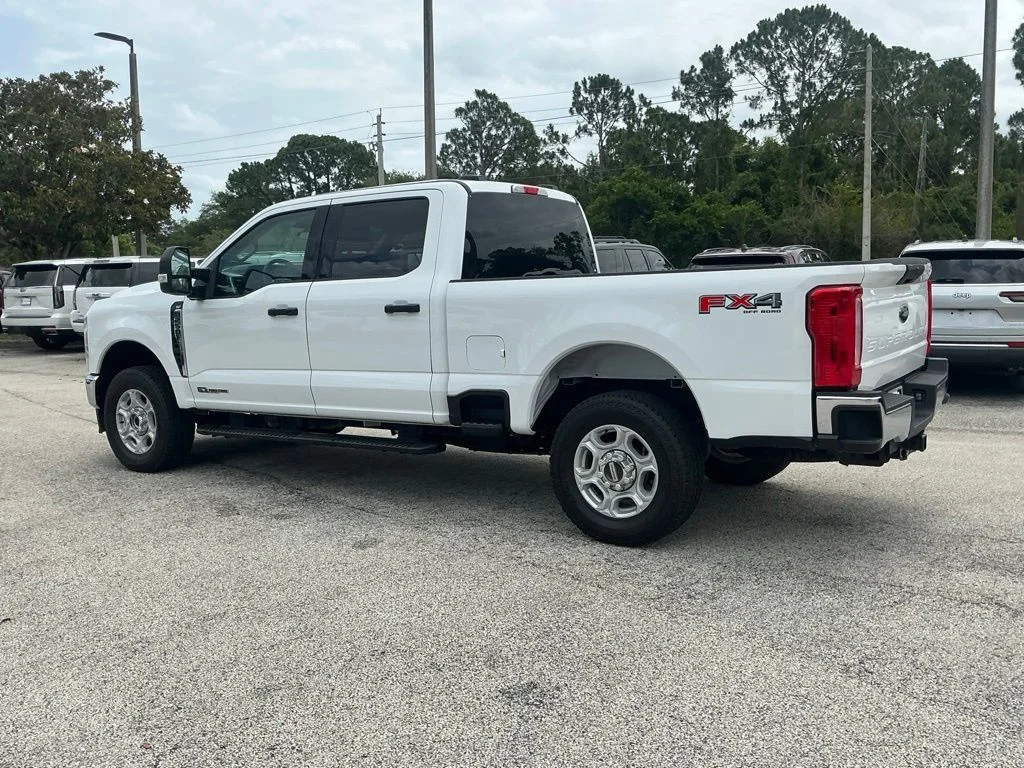 Used 2025 White Ford XLT image 6
