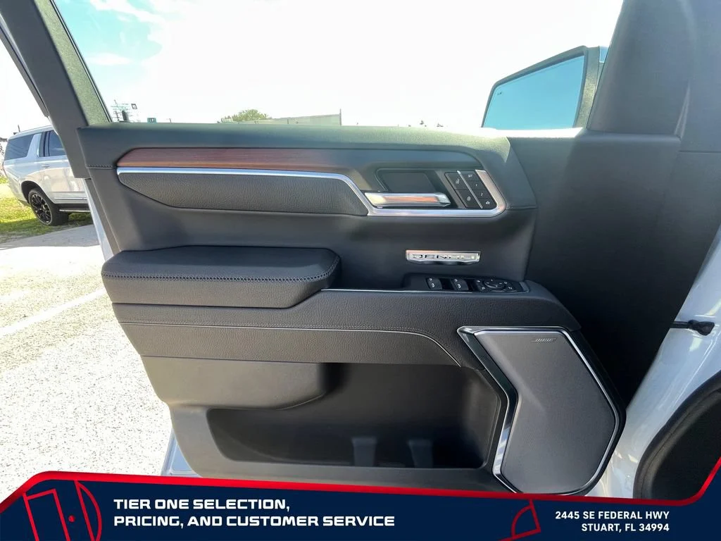 New 2026 Glacier White Tricoat GMC Denali image 23