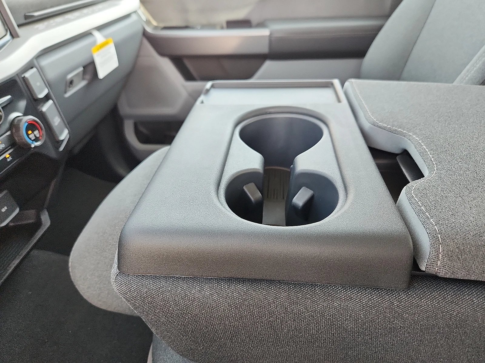 New 2027 Oxford White Ford XLT image 25