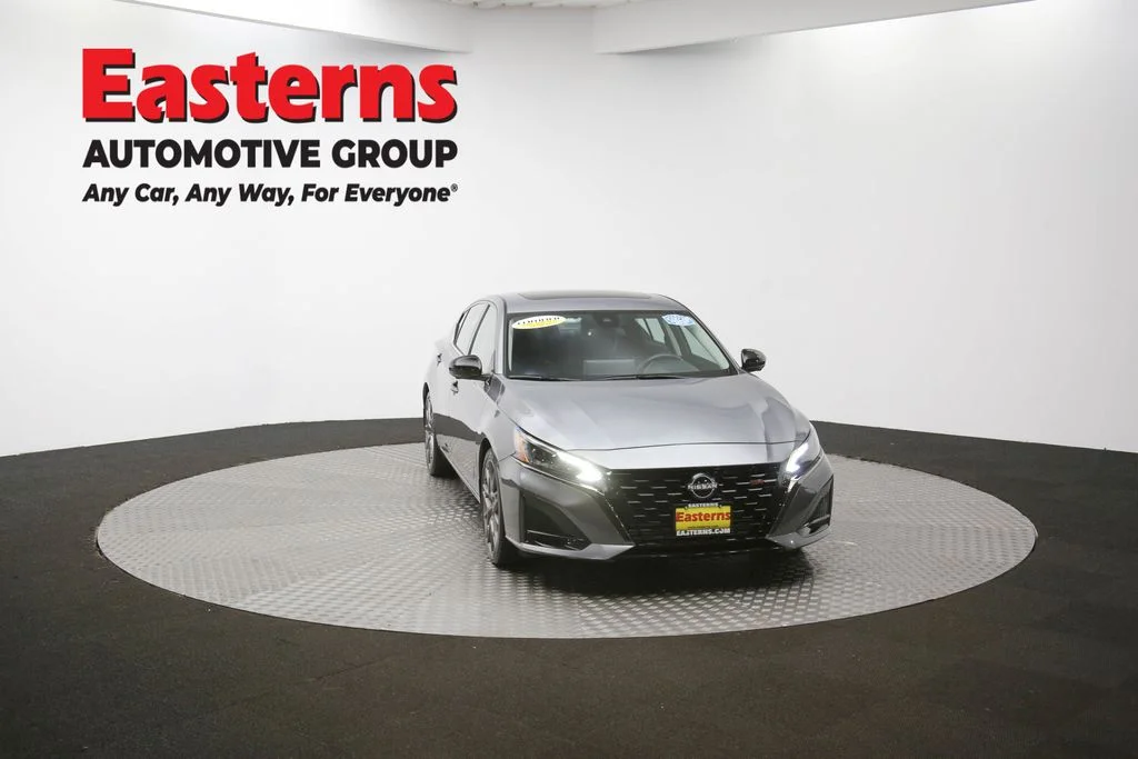 Used 2023 Gray Nissan 2.0 SR image 51