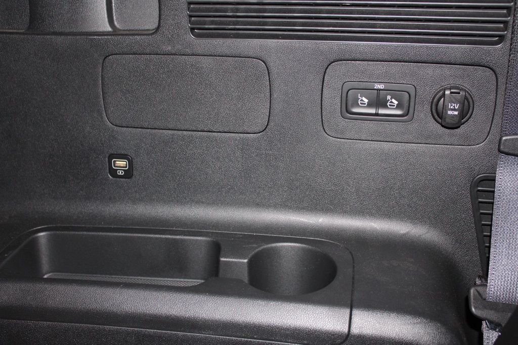 2023 Kia Sorento S - Photo 41