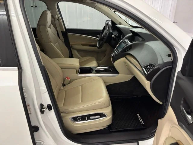 Used 2019  Acura 3.5L Technology Package image 30