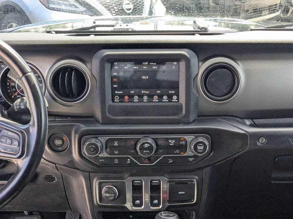 Used 2021 Black Jeep Sport S image 16
