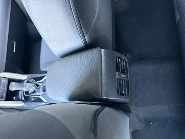 2024 Toyota Corolla Cross LE - Photo 26