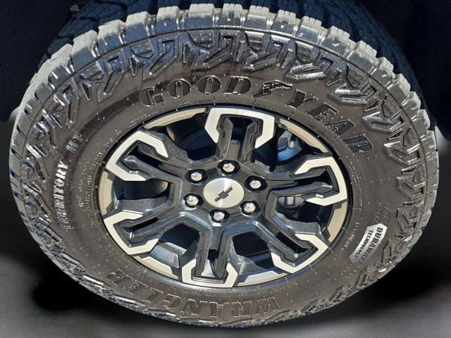 Used 2025 Black Chevrolet ZR2 image 10