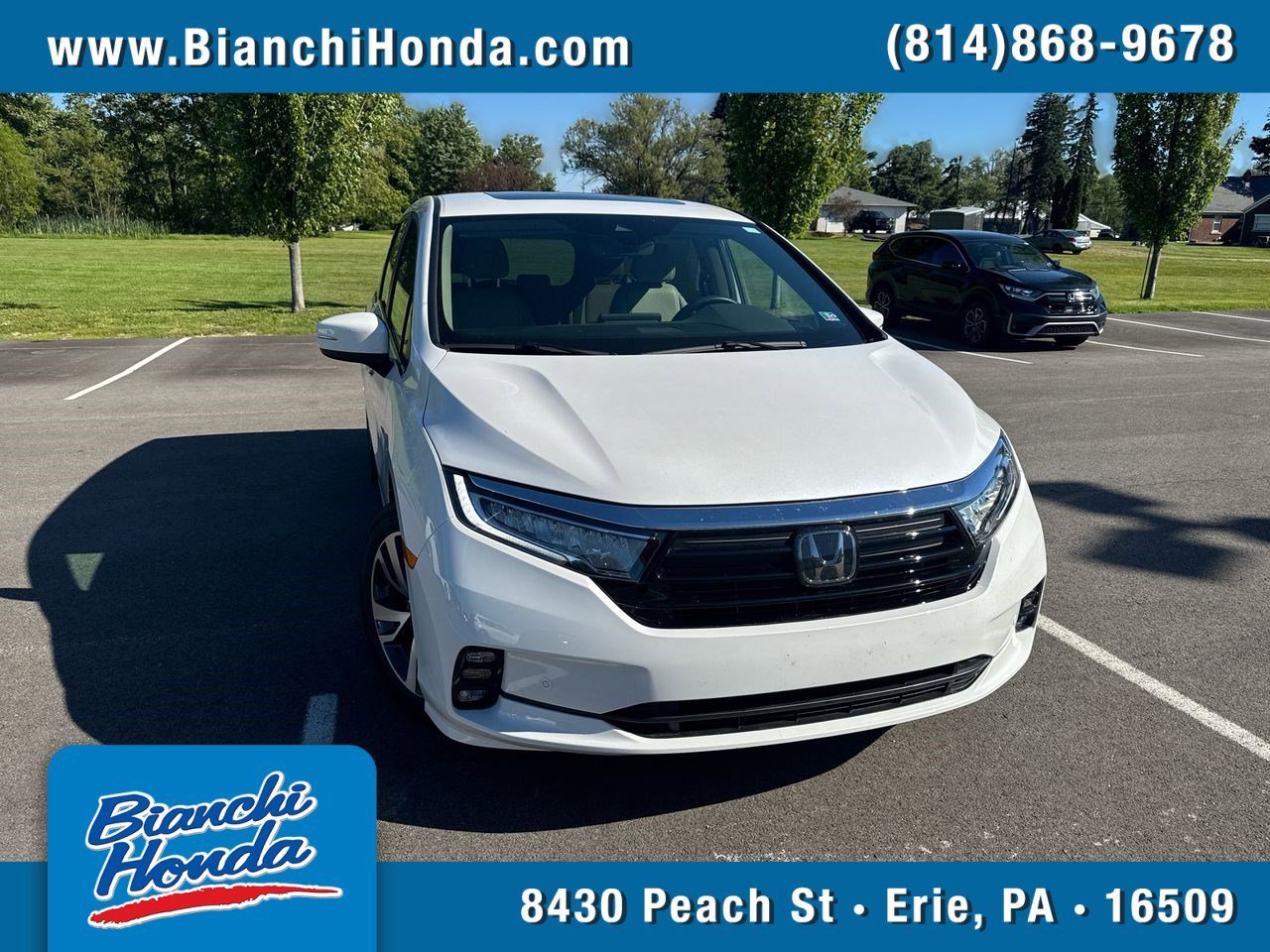 Used 2024 White Honda Touring image 1