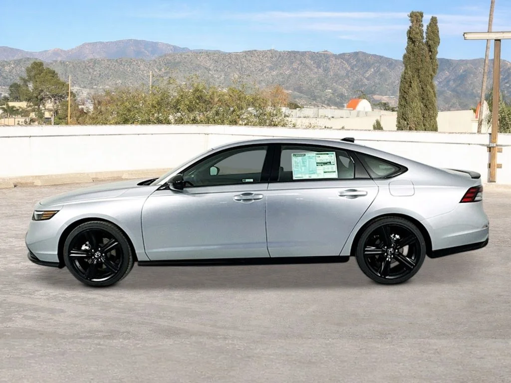 New 2026 Solar Silver Metallic Honda Sport-L image 2