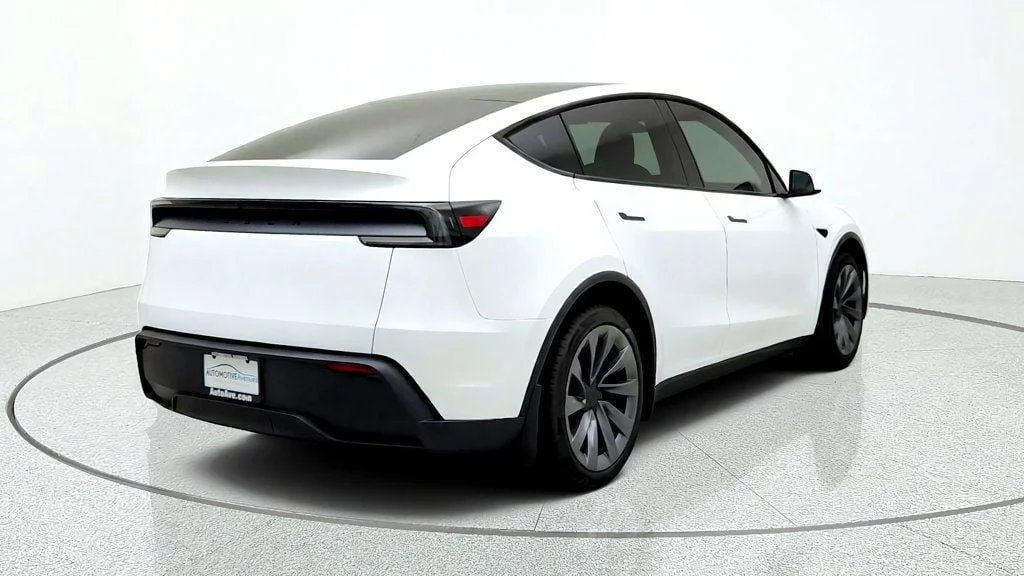 Used 2026 Pearl White Multi-Coat Tesla Long Range AWD image 5