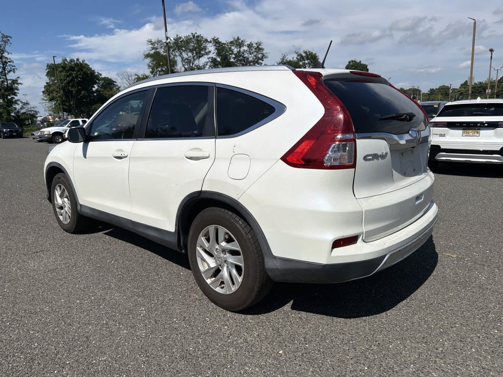 Used 2015 White Honda  image 3