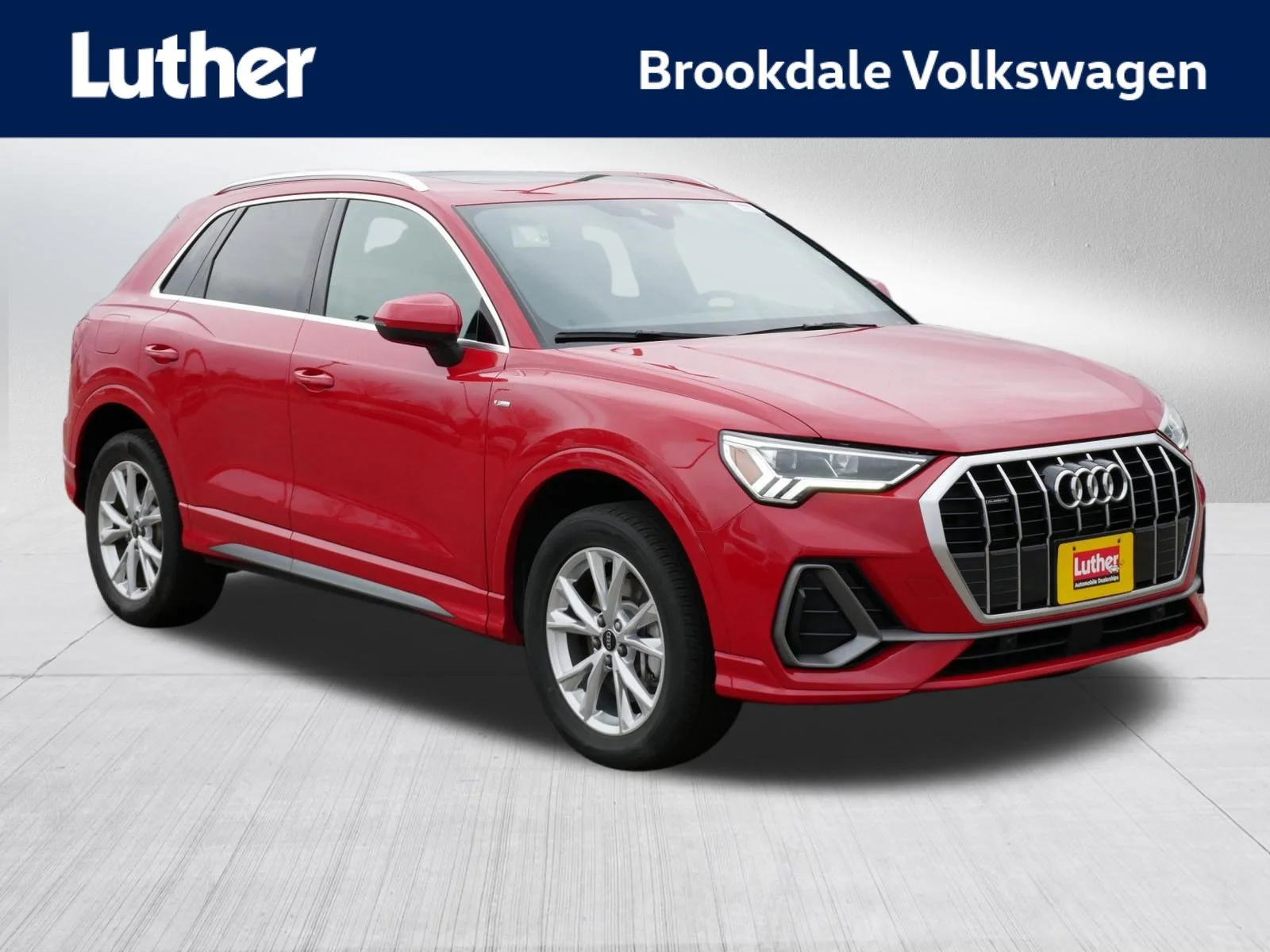 2025 Audi Q3 45 TFSI S Line Premium quattro's photo