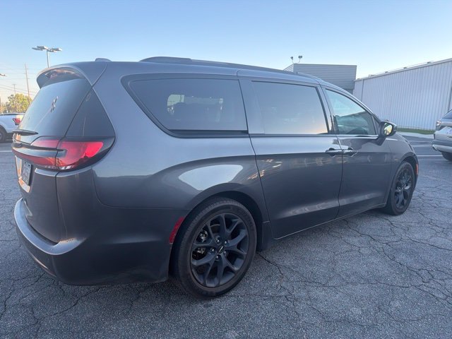 Used 2021 Gray Chrysler Touring image 6