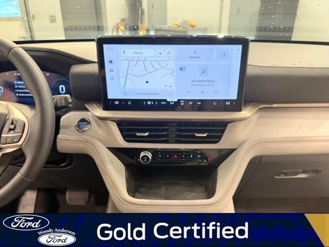 Certified Used 2025 Star White Ford Active image 15