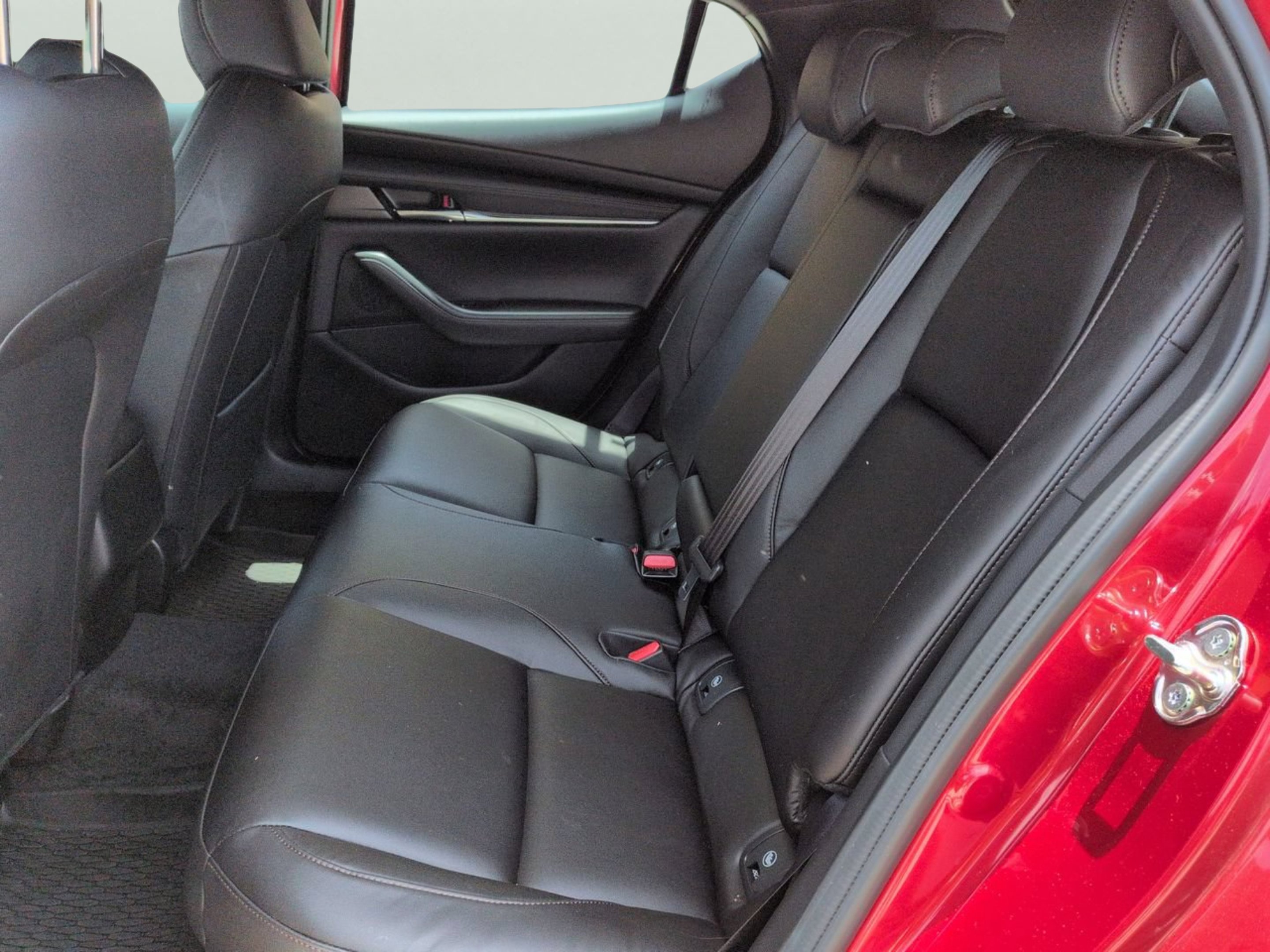 Used 2025 Soul Red Crystal Metallic Mazda 2.5 S Preferred Package image 15
