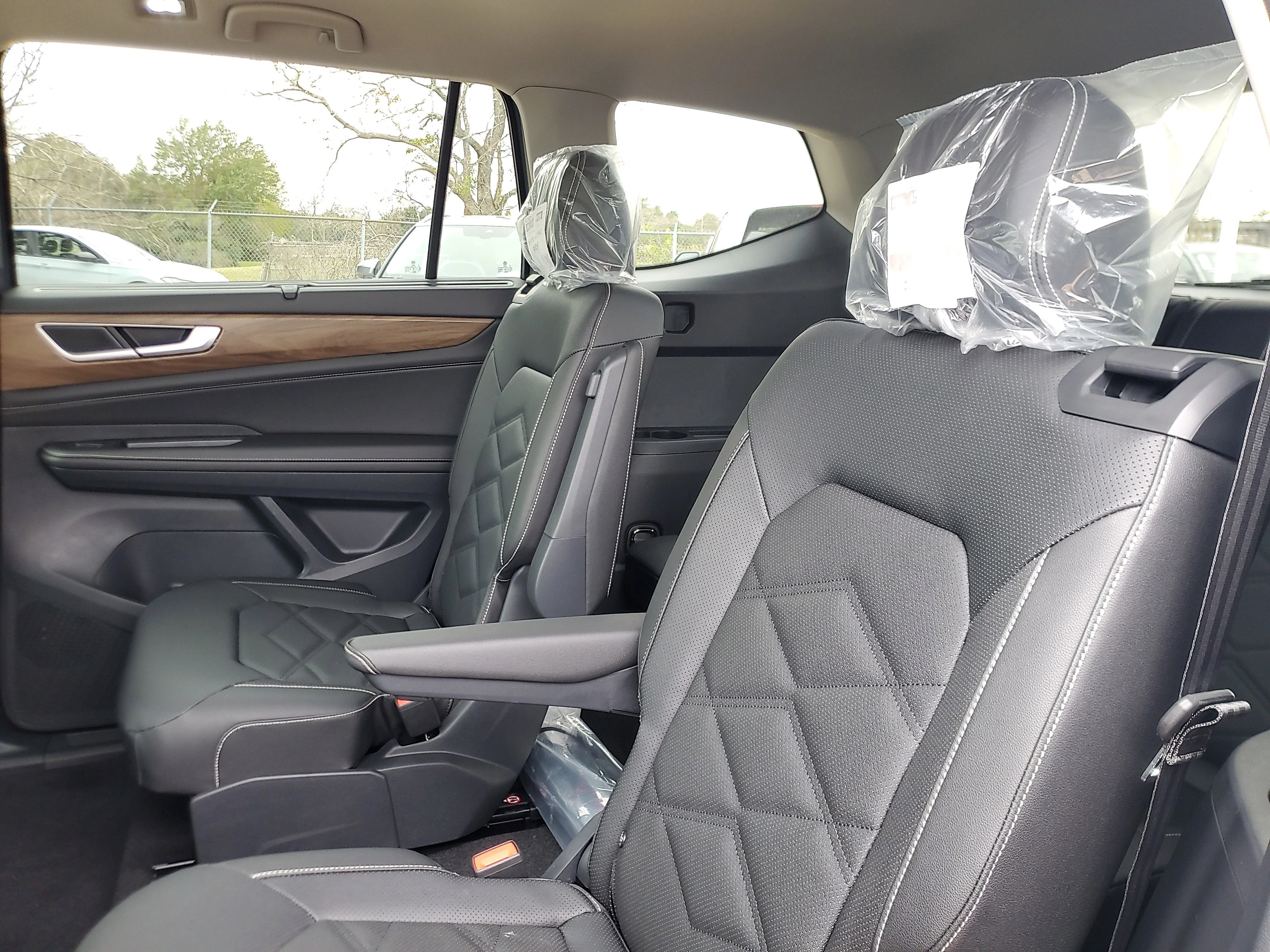 New 2026 Gray Volkswagen 2.0T SE w/Technology image 10