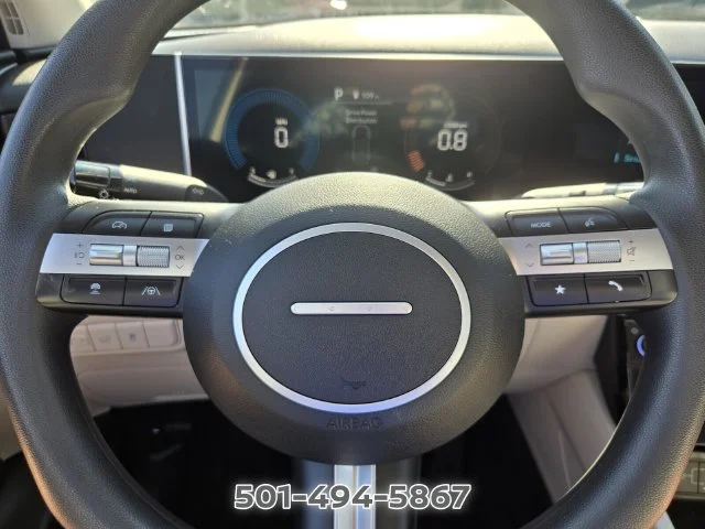 Used 2025 White Hyundai SEL image 26