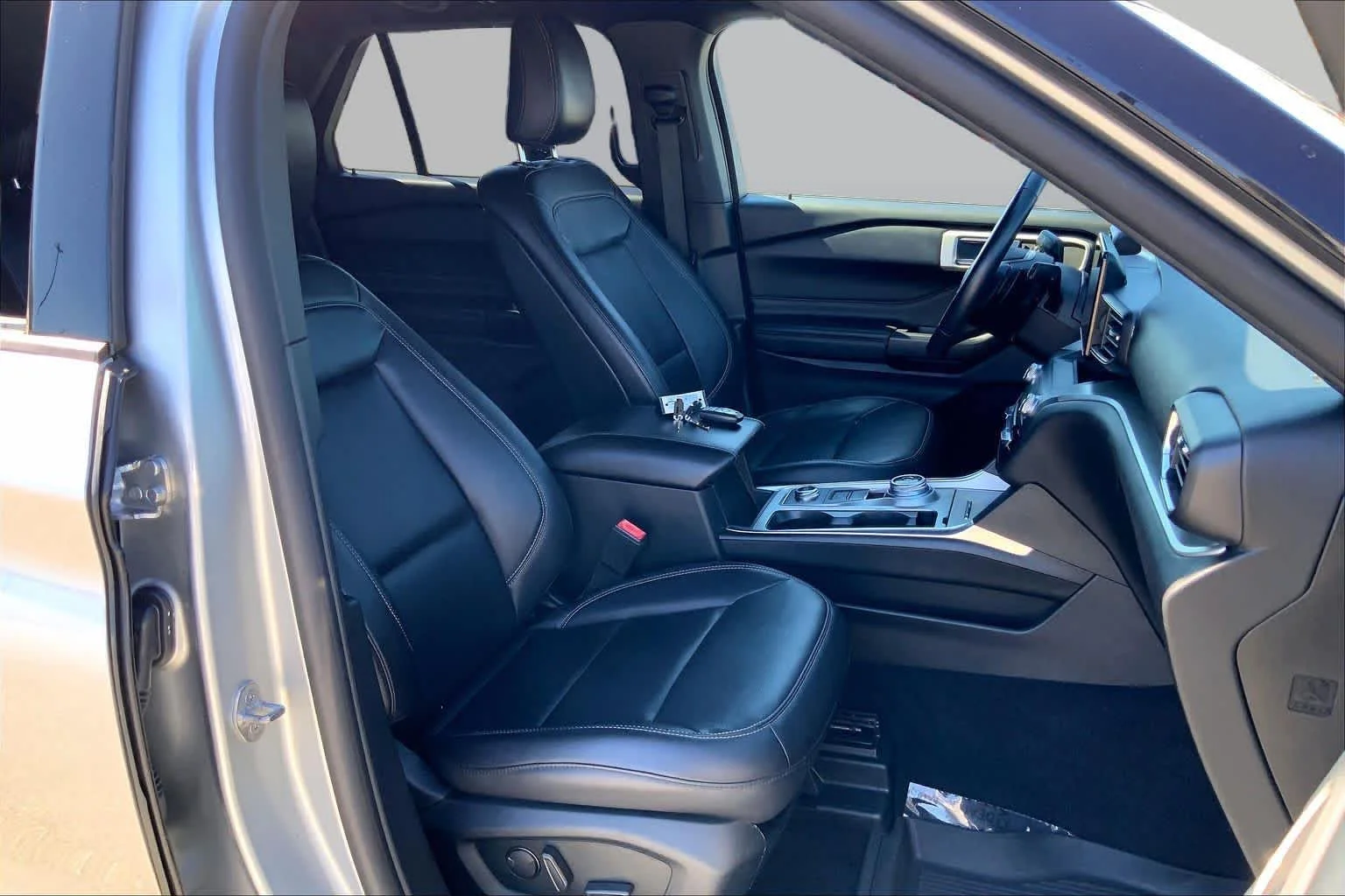 Used 2020 Iconic Silver Metallic Ford XLT image 9