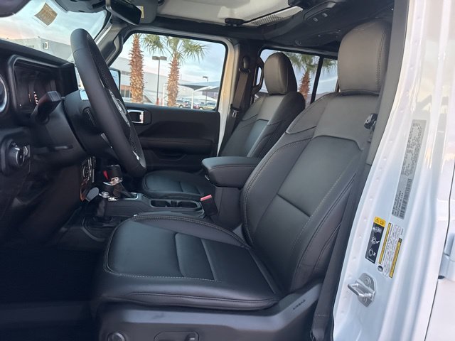 2026 Jeep Wrangler 4-Door Sahara - Photo 22