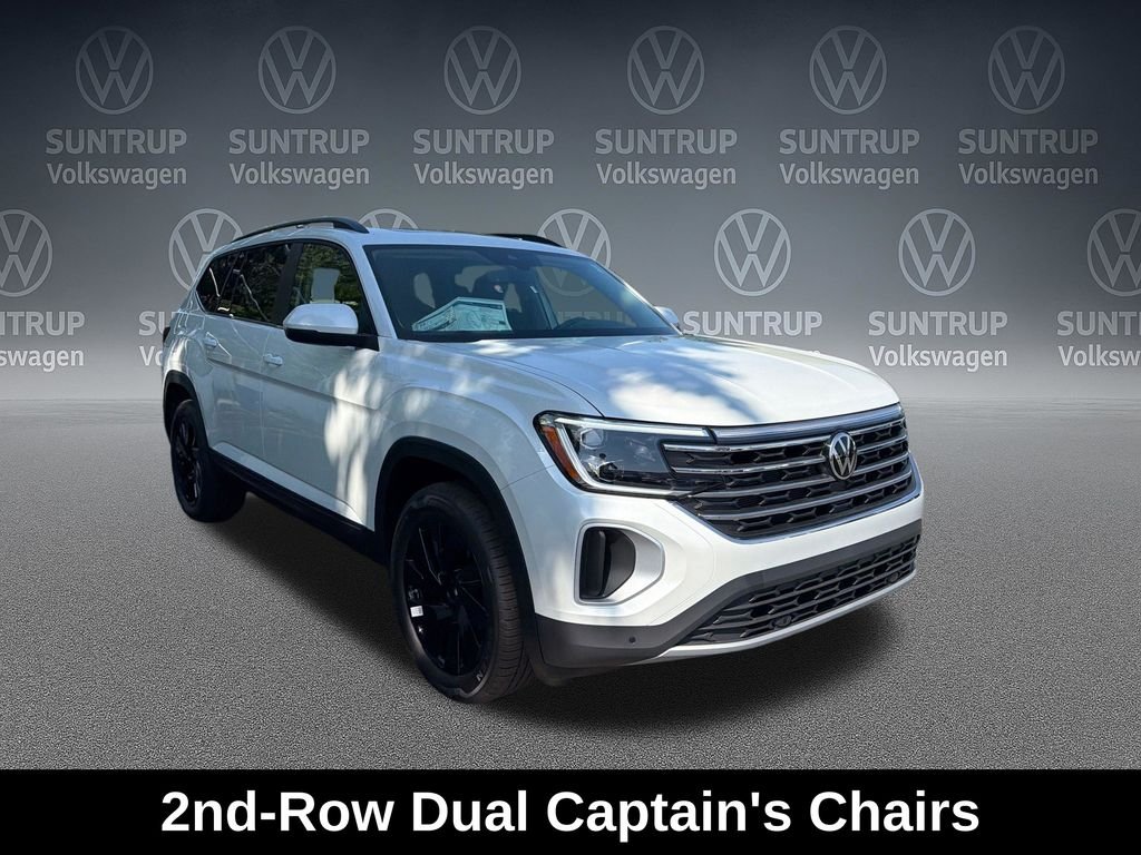 Used 2026 White/off-white Volkswagen SE w/Technology image 8