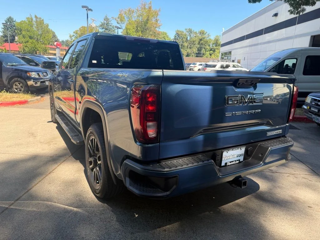 Used 2024 Blue GMC Elevation image 6