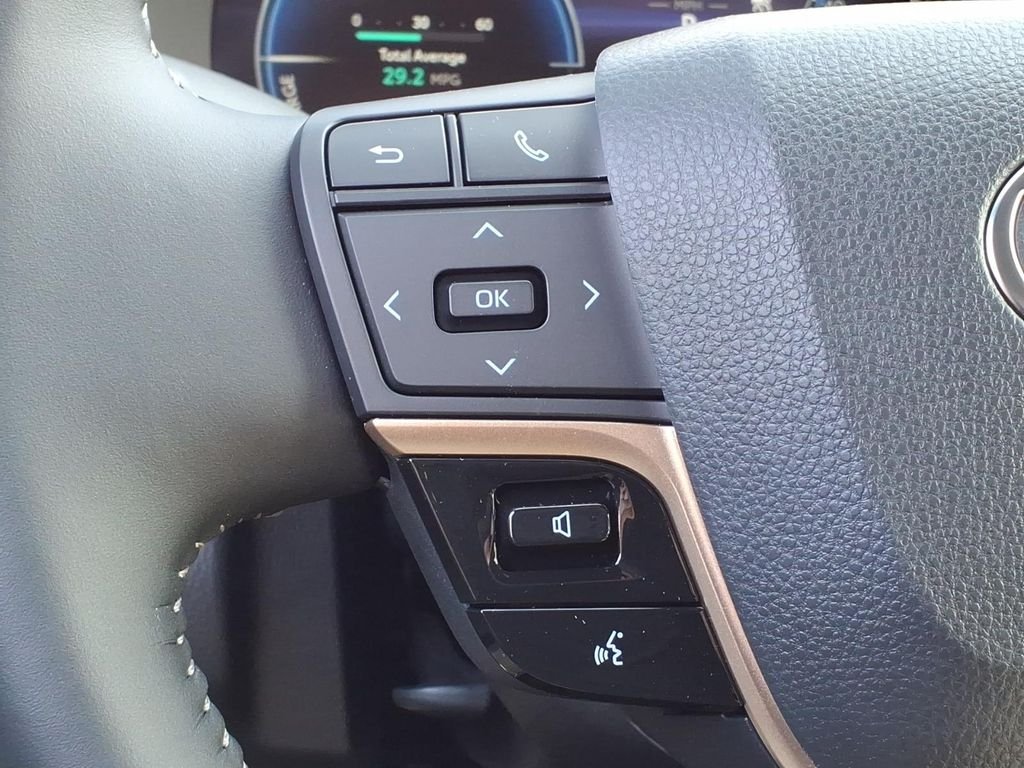 2026 Toyota Crown Nightshade - Photo 15