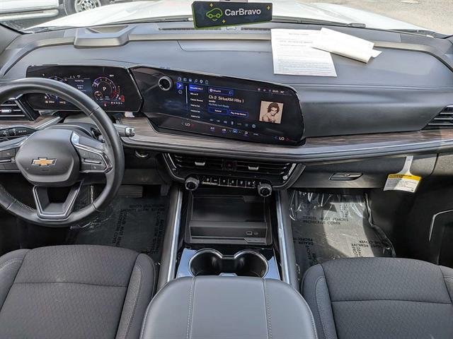 2025 Chevrolet Suburban LS - Photo 14