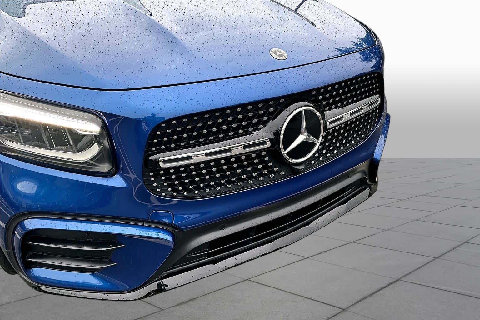 Used 2024 Starling Blue Metallic Mercedes-Benz GLB 250 image 47