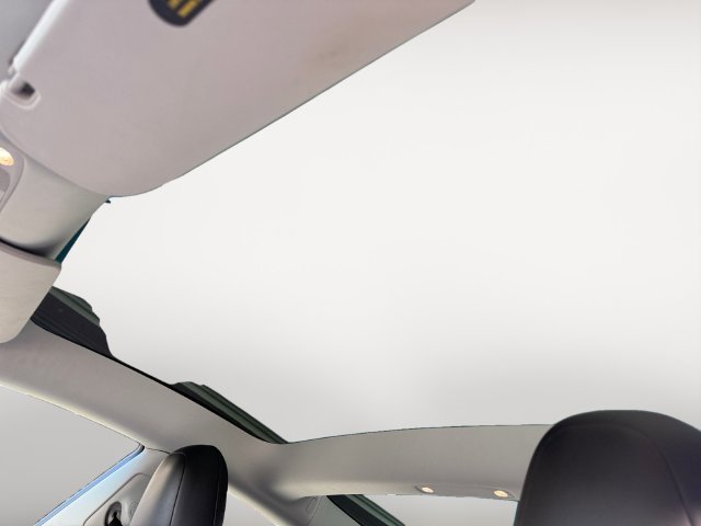 Used 2021 Midnight Silver Metallic Tesla Long Range image 12