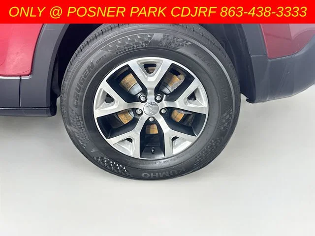 Used 2014 Red Jeep Latitude image 30