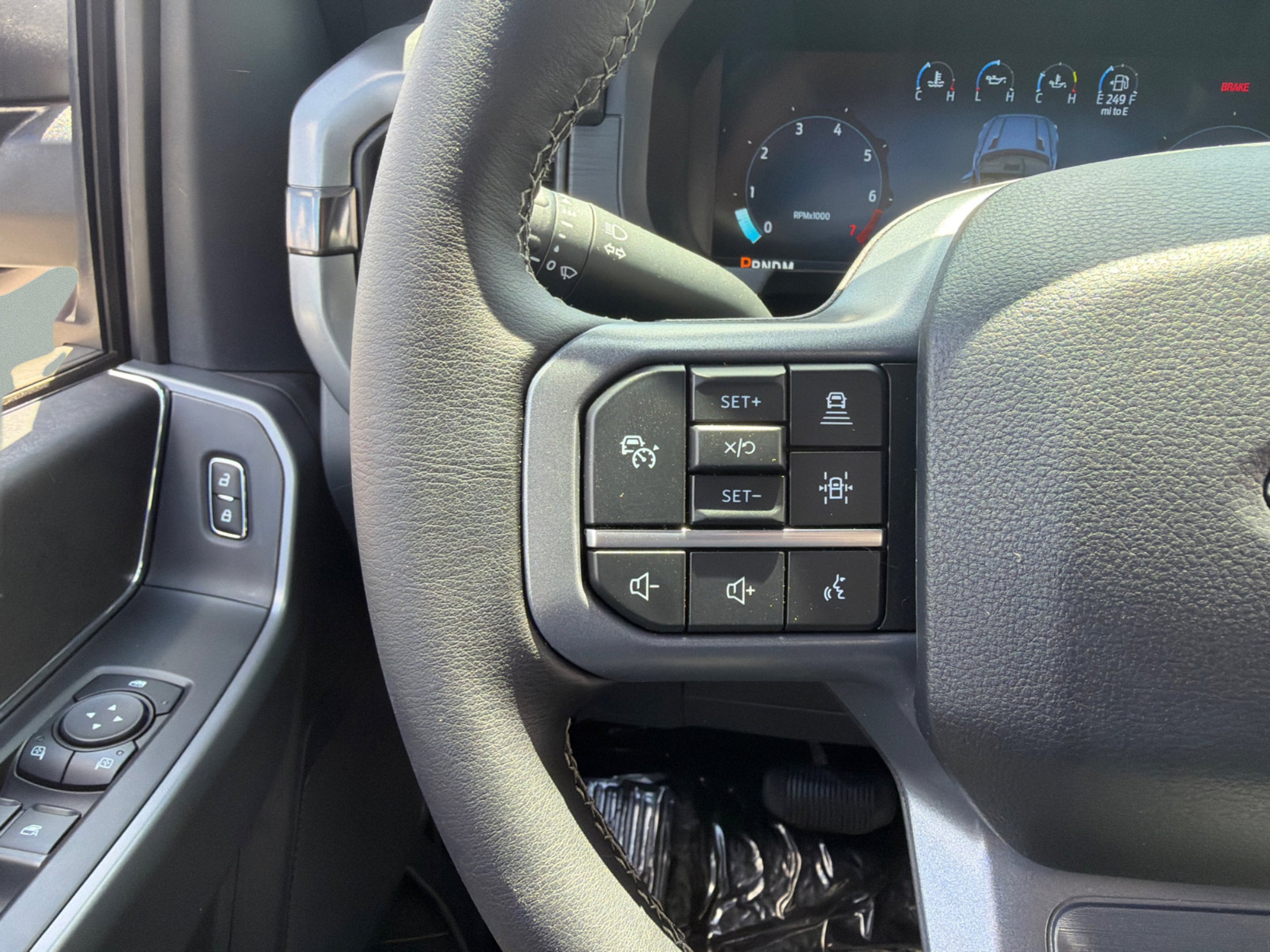 2026 Ford F-150 XLT - Photo 24