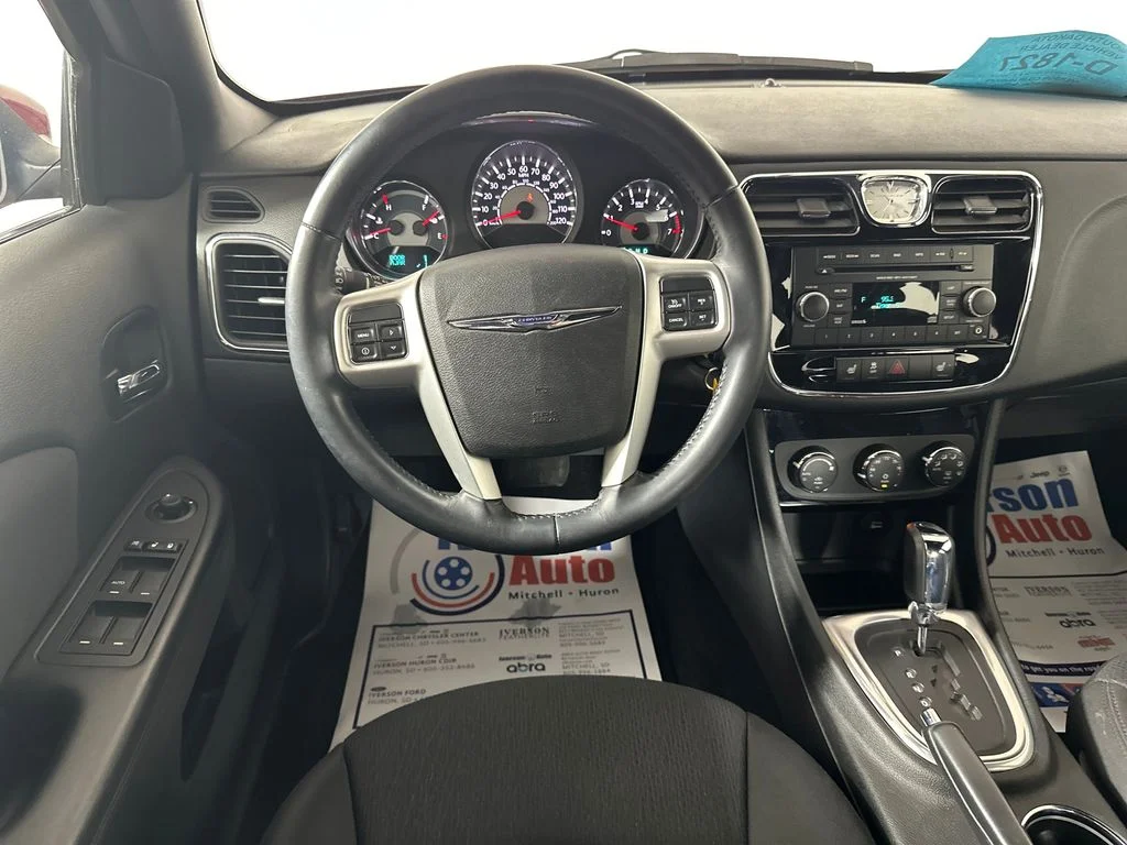 Used 2013 Red Chrysler Touring image 25