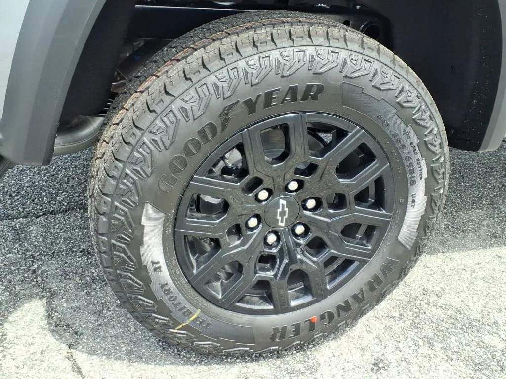 2026 Chevrolet Colorado Trail Boss - Photo 33