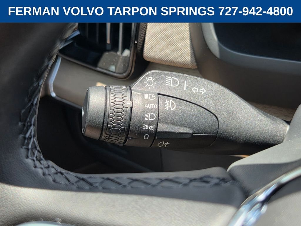 2026 Volvo XC90 Plus - Photo 32