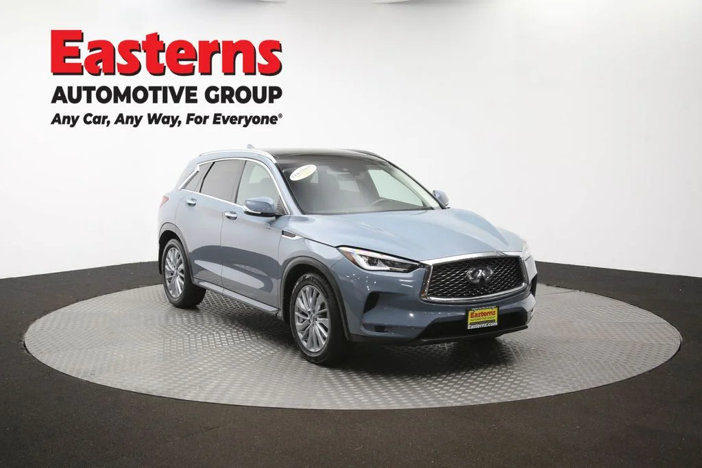 Used 2023 Gray INFINITI LUXE image 52