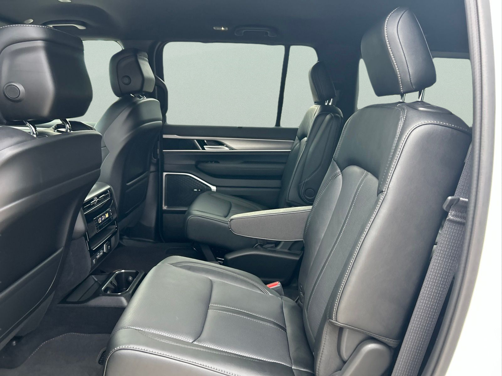 New 2026 Bright White Clearcoat Jeep Limited Altitude image 10