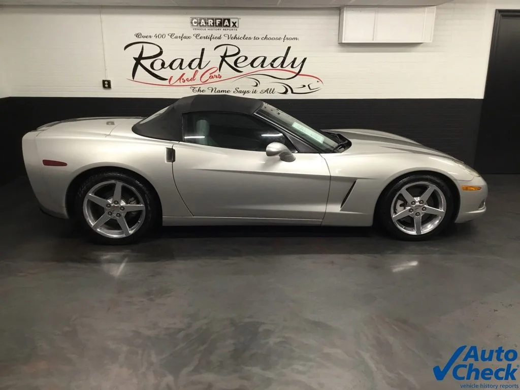 Used 2005 Silver Chevrolet Base image 12