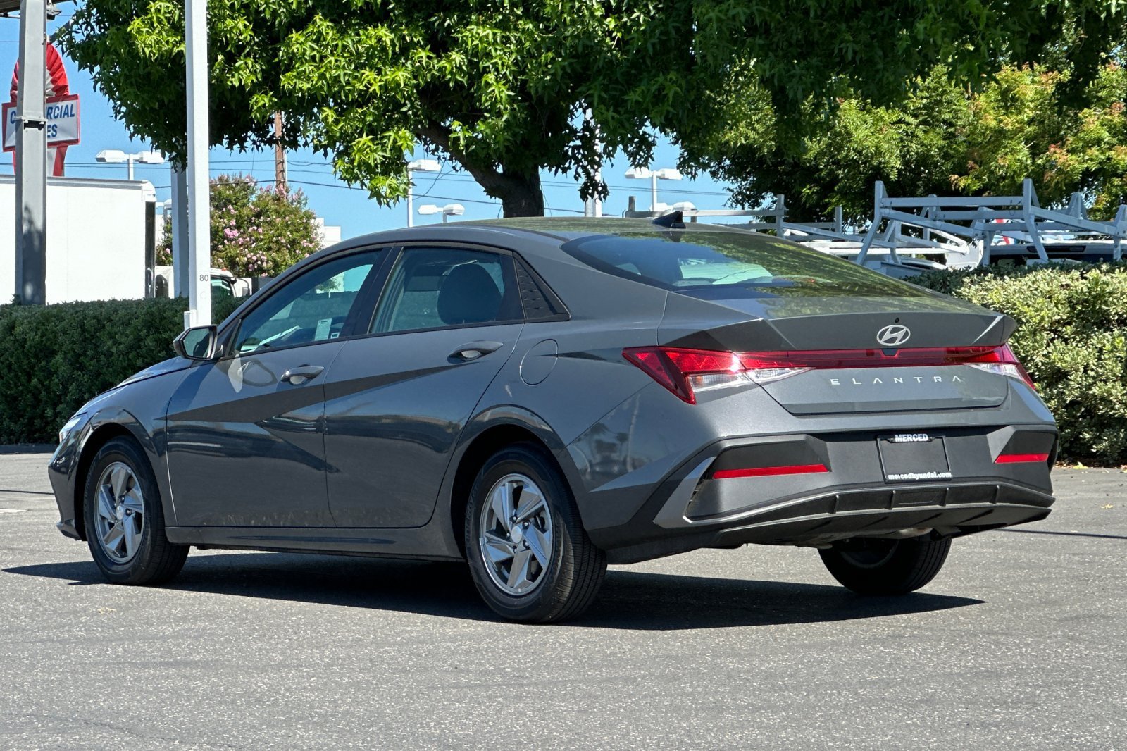 New 2026 Ecotronic Gray Hyundai SE image 25