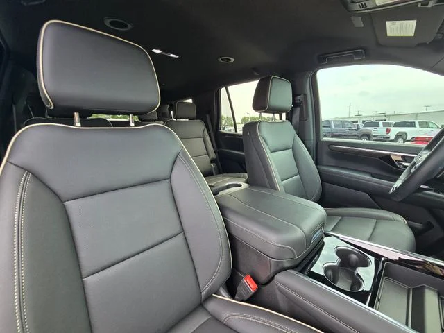 Used 2025 Beige Chevrolet Premier image 22