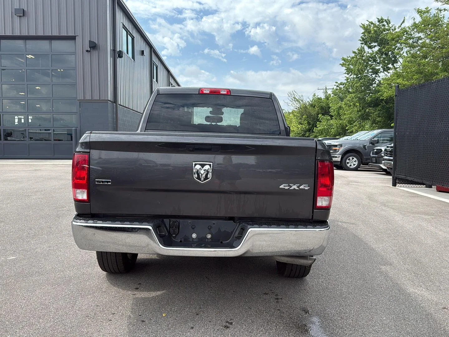 Used 2023 Granite Crystal Metallic Ram SLT image 4