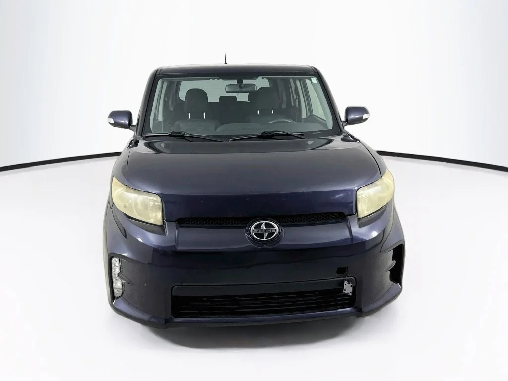 Used 2012 Blue Scion Base image 2