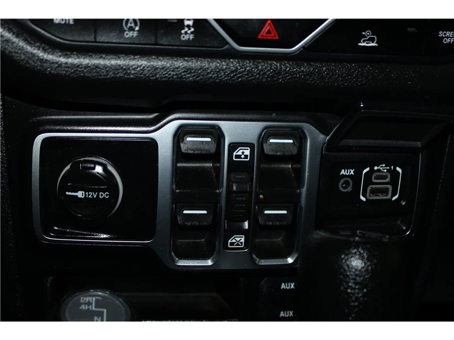 Used 2024 Firecracker Red Clearcoat Jeep Sport S image 31