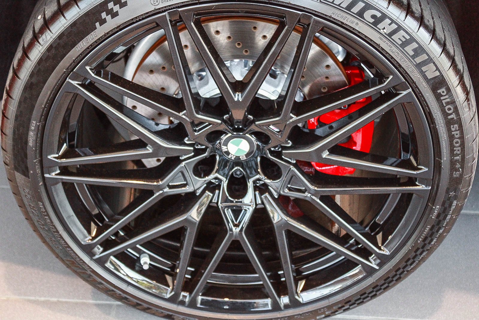 New 2026 Toronto Red Metallic BMW Competition image 11