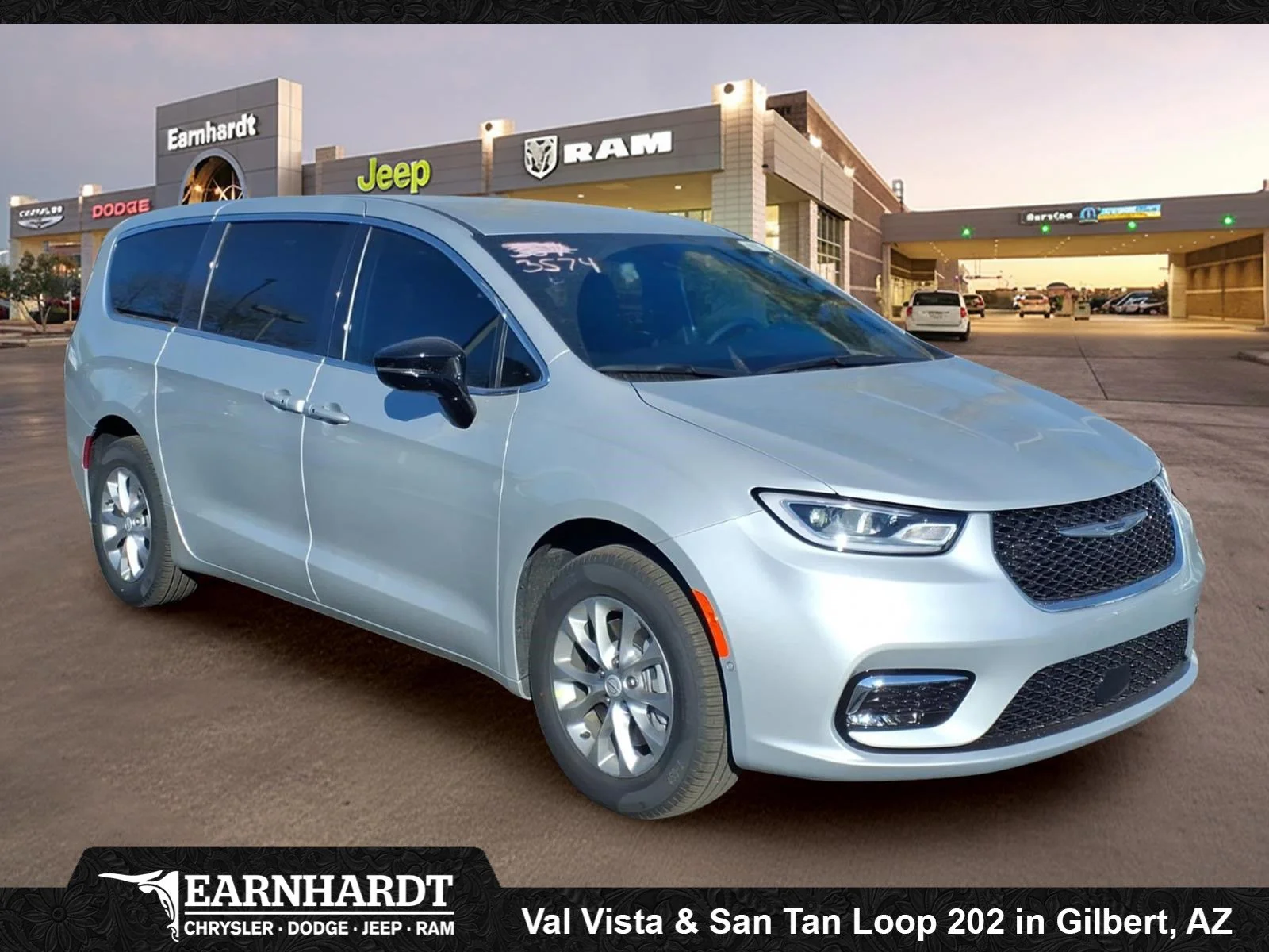 2026 Chrysler Pacifica Select AWD's photo