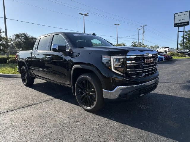New 2026 Onyx Black GMC SLT image 2