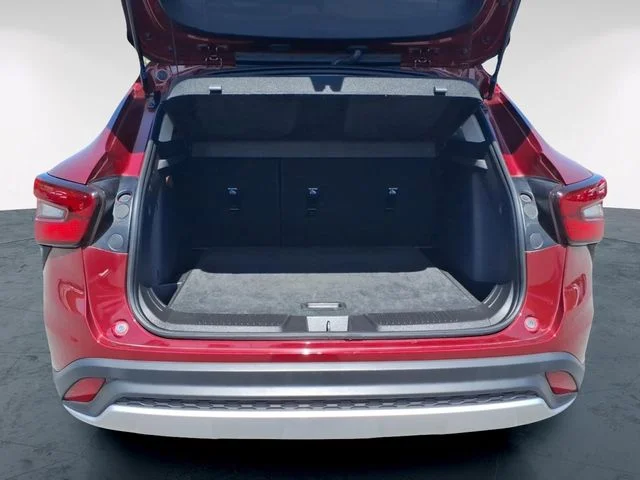 Used 2025 Red Chevrolet LT image 11