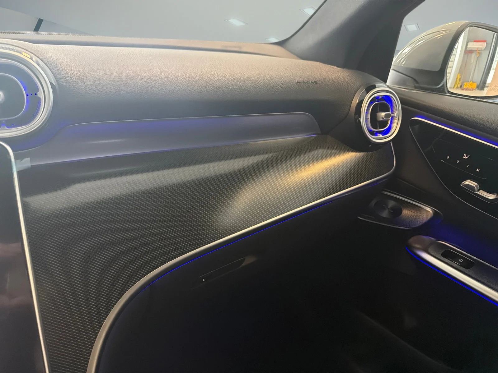 New 2026 Grey Mercedes-Benz GLC 300 4MATIC SUV image 14