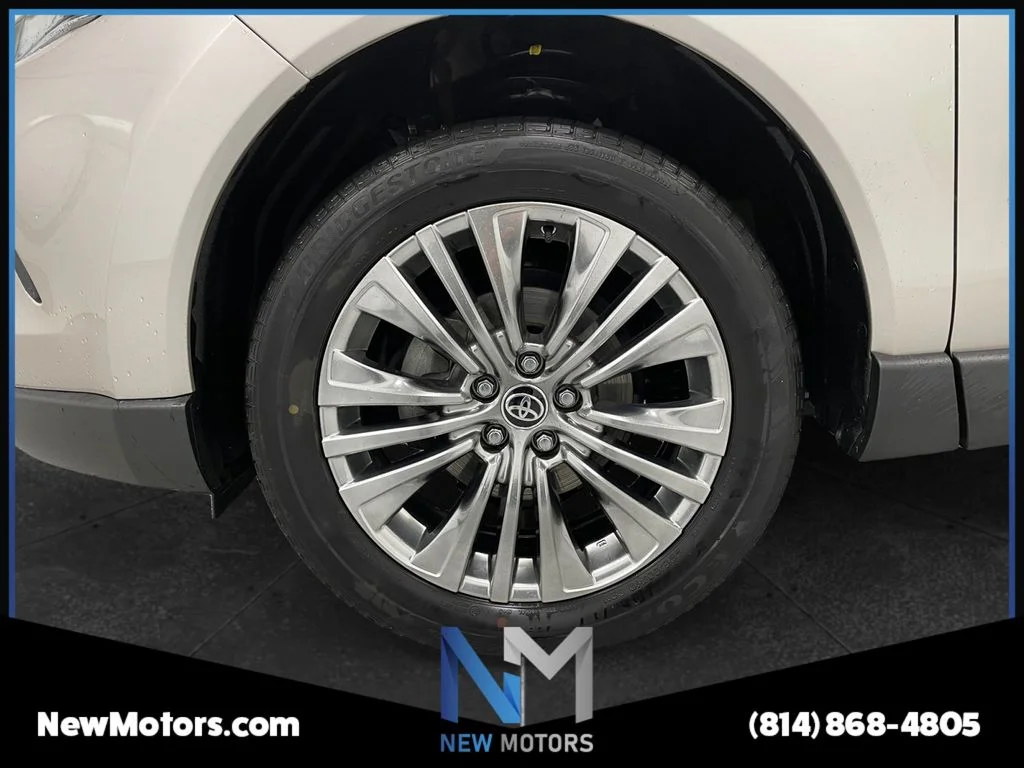 Used 2023 Titanium Toyota Limited image 12